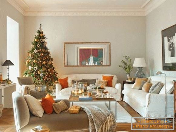 Appartamenti interni di Capodanno - foto in arancione e verde