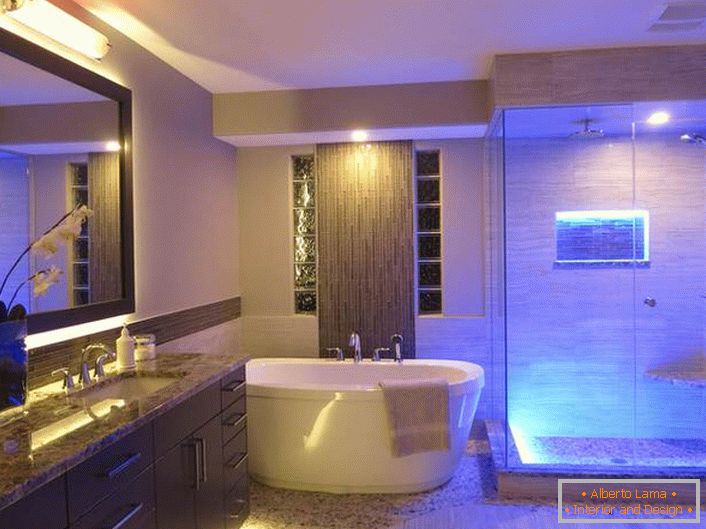 Lo stile hi-tech è riconosciuto come uno degli stili di maggior successo per arredare il bagno. 