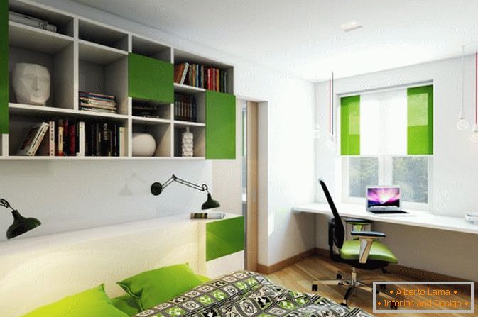 Accenti verdi nella camera da letto di un piccolo monolocale in Russia