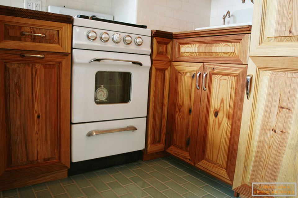 Cucina in legno in stile vintage