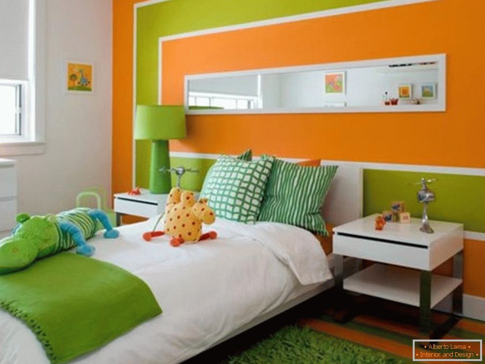 Colore verde e arancione, combinazione nella scuola materna