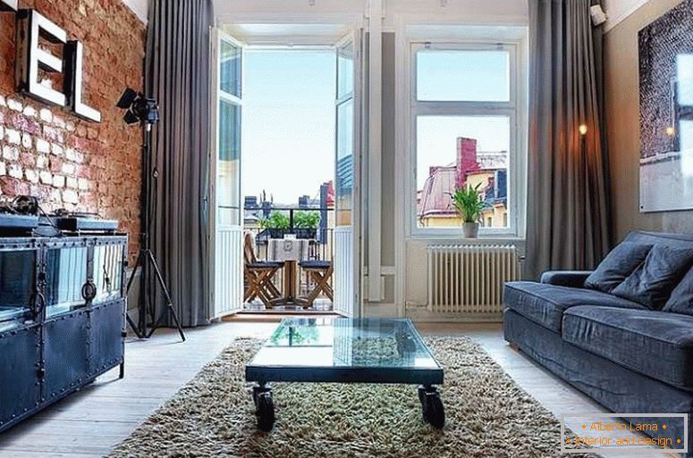 Elegante soggiorno di un piccolo appartamento in Svezia