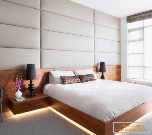 Bellissimo letto in legno con luce