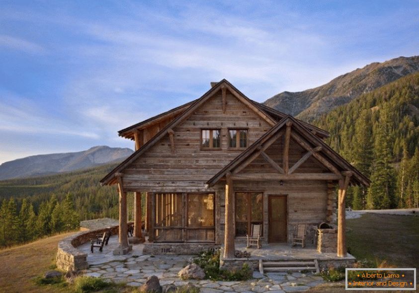 Casa in legno di lusso in montagna