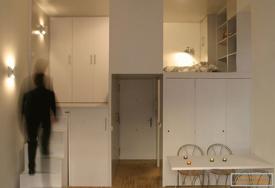 Zonizzazione verticale di un piccolo appartamento