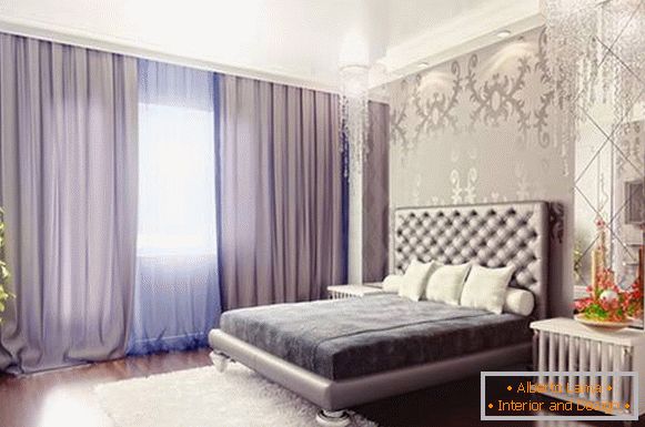 Moderna camera da letto viola in colori chiari