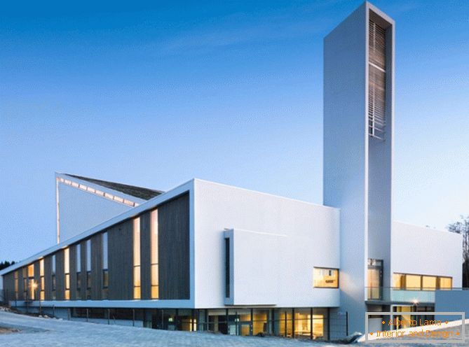 La chiesa moderna in Norvegia Froeyland Orstad