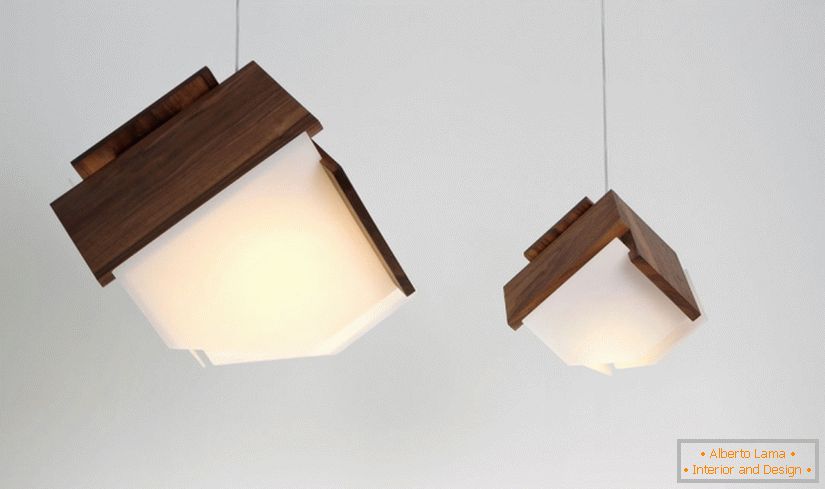 Lampade moderne dal legno scuro dell'azienda Cerno