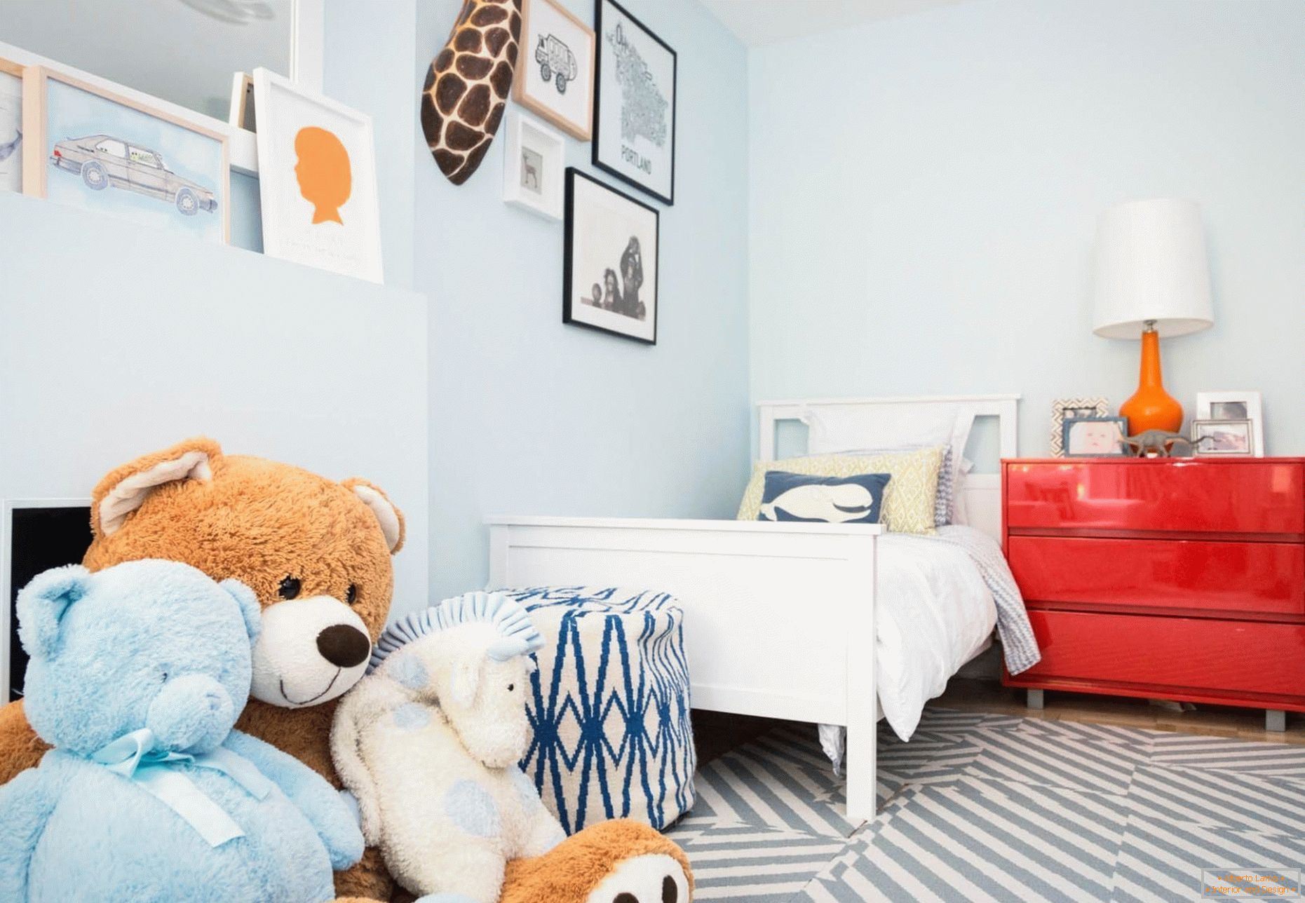 Stile norvegese nell'arredamento di una camera da letto per un bambino